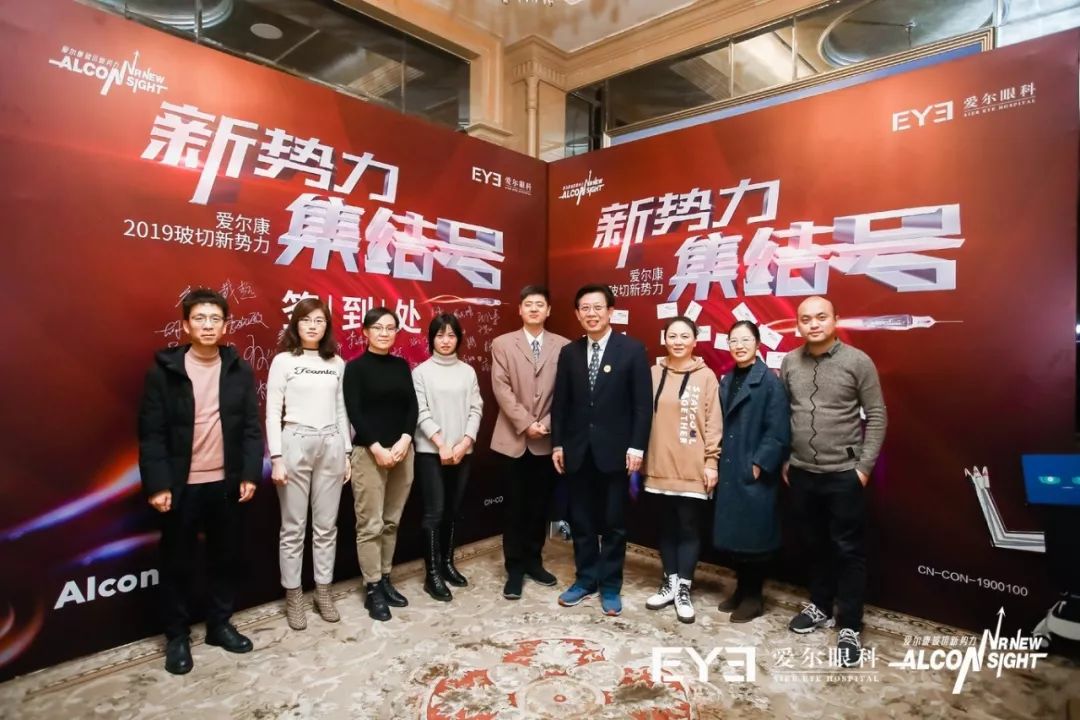 世界太阳眼镜品牌排行_俄罗斯西伯利亚木制太阳镜品牌将进军美国和中国市场