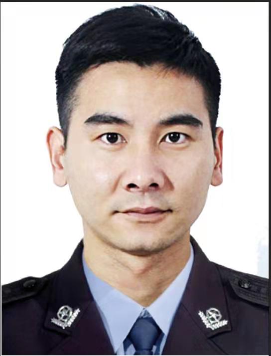 桐柏公安回龙派出所崔青照:立足深山志高远 履职尽责保民安