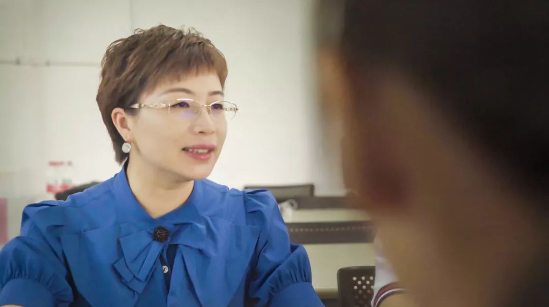 郑英:最美好的教育,莫过于师生相互启迪,彼此成全