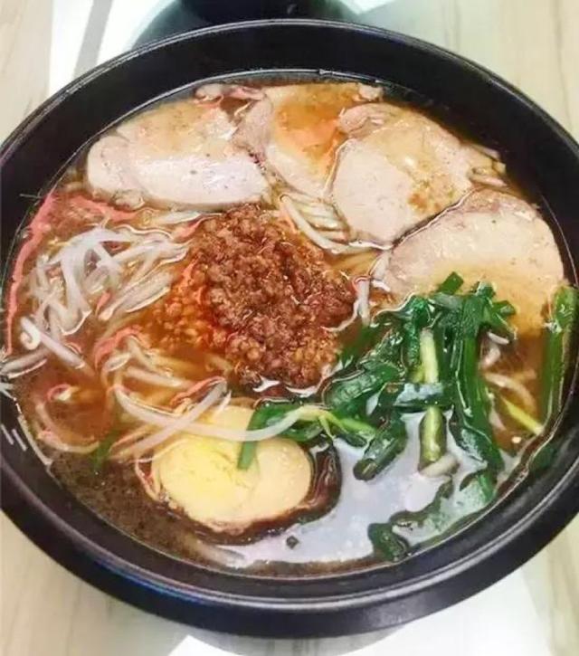 云南可不止过桥米线,这38个种类的米线,你全吃过算我输_作料
