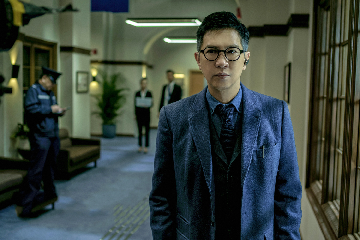 张家辉,张翰,秦沛,郑则仕等主演.