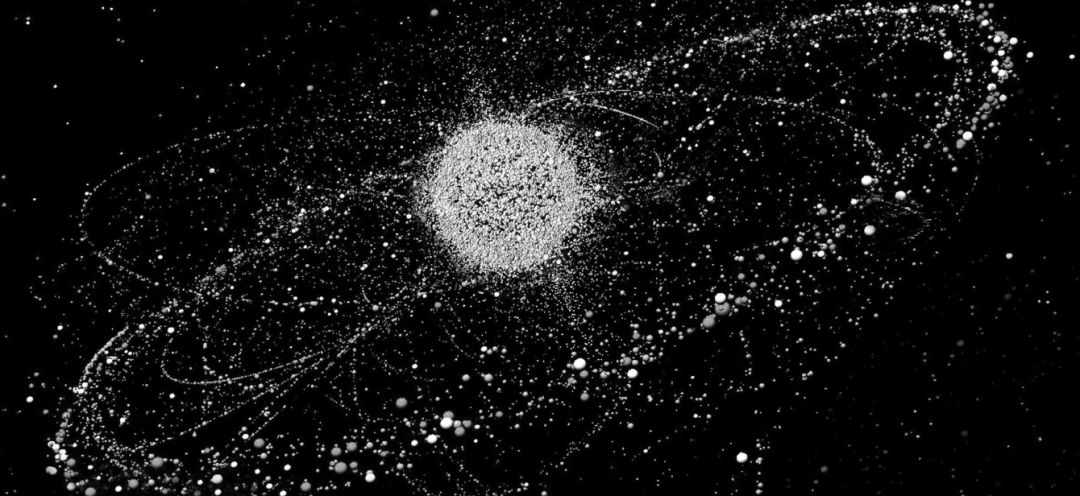 12亿块太空碎片环绕,地球还好吗?