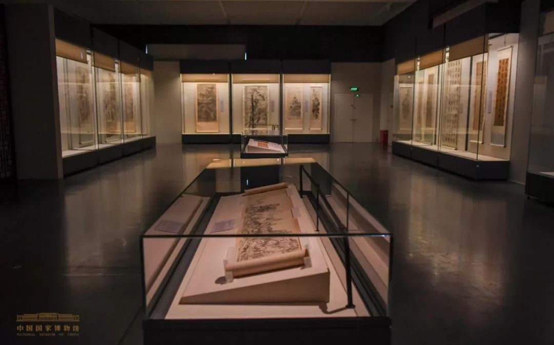 【展览基本信息】展览中国古代书画展期长期展出地点国家博物馆 南12