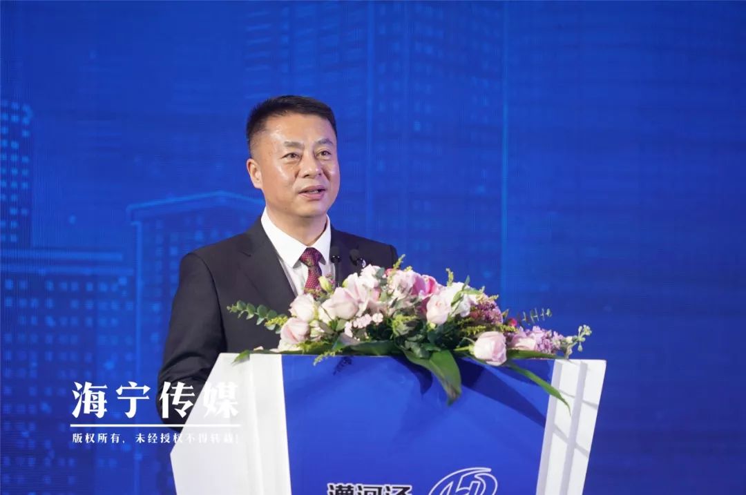 浙江省商务厅副厅长房立群讲话党委书记,董事长桂恩亮讲话△上海市