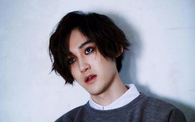在90后小生中,汪铎并不算太起眼,在近期的一些演技竞演类综艺中他才