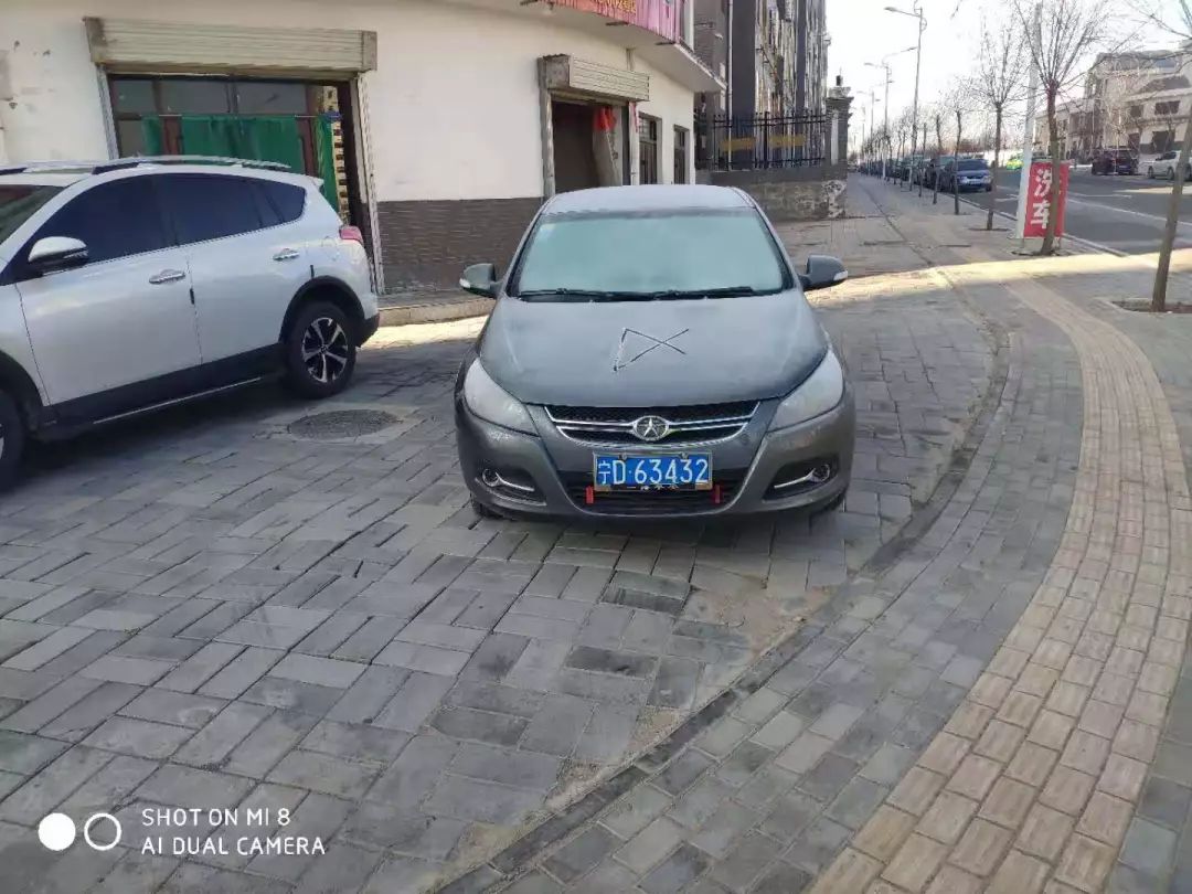 车牌号:宁d63432违法行为:在没有停车位的地方停放39车牌号:宁dcq857