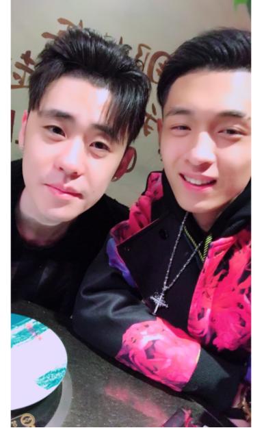 张云雷有多喜欢秦霄贤呢看完他们的互动你会觉得他们有一腿