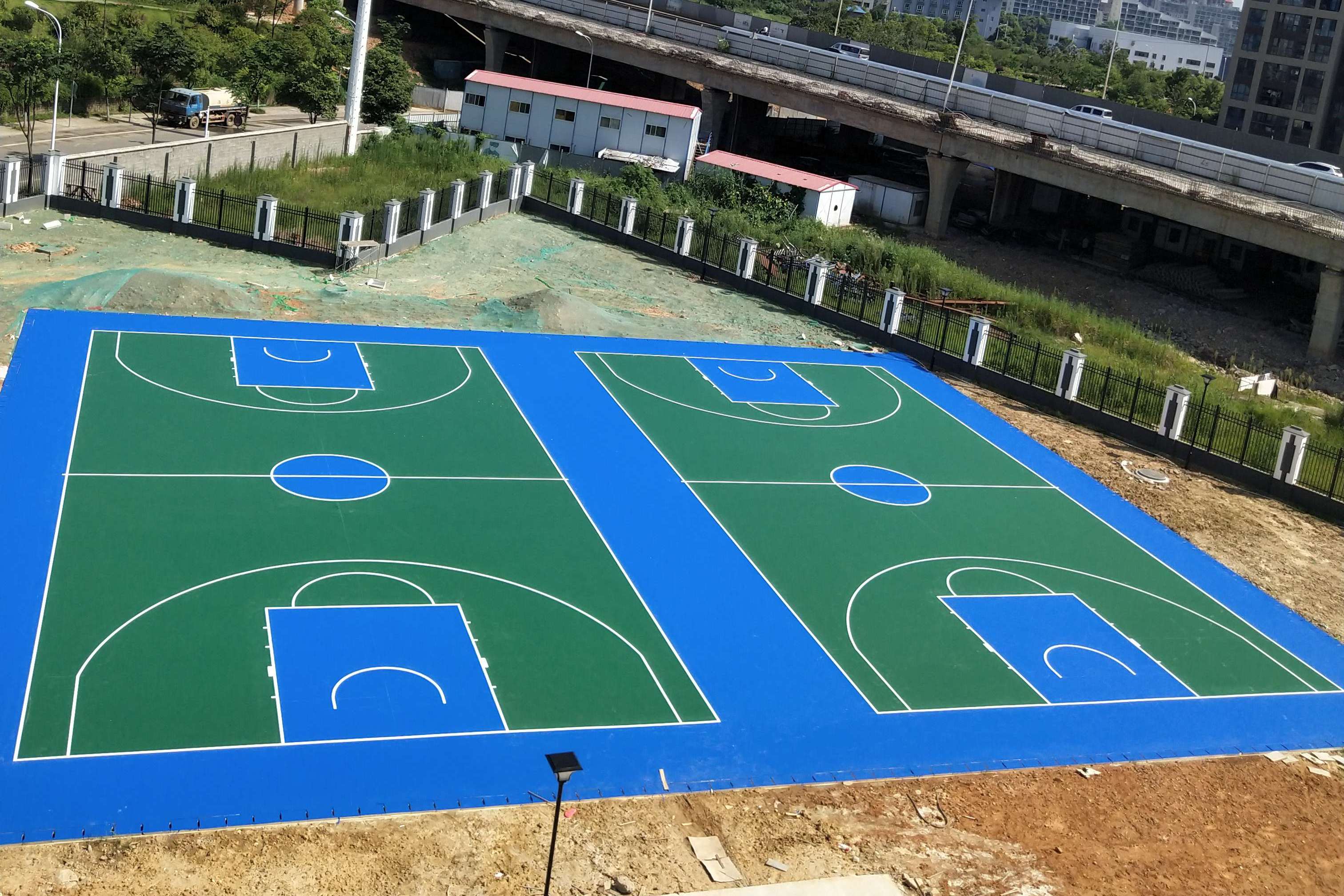 硅pu球场的常见问题分析及解决措施