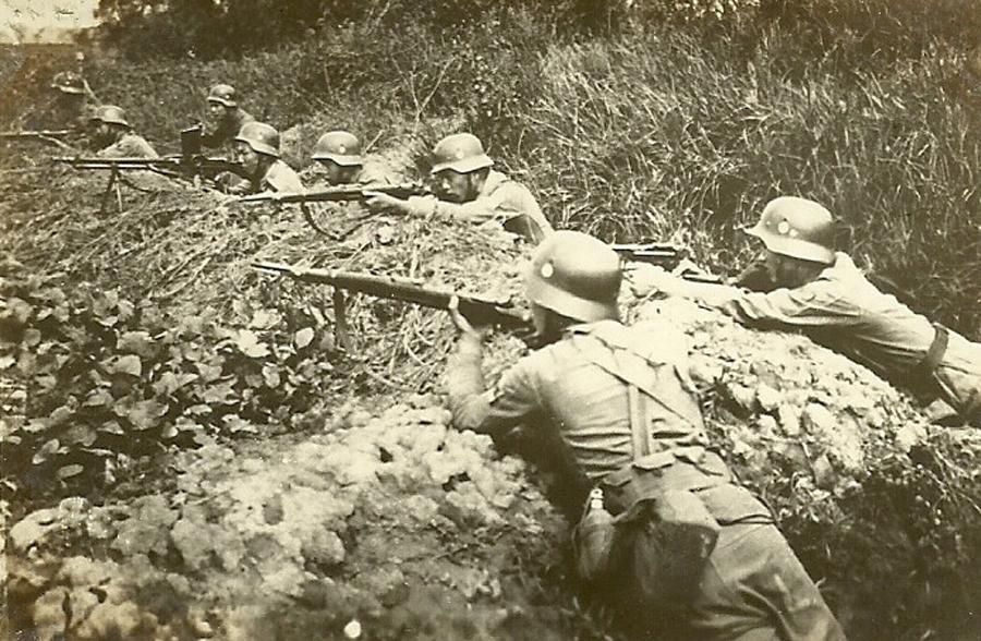 德械师抗战忠勇,战术却不对路,德国顾问拿高薪,干什么去了