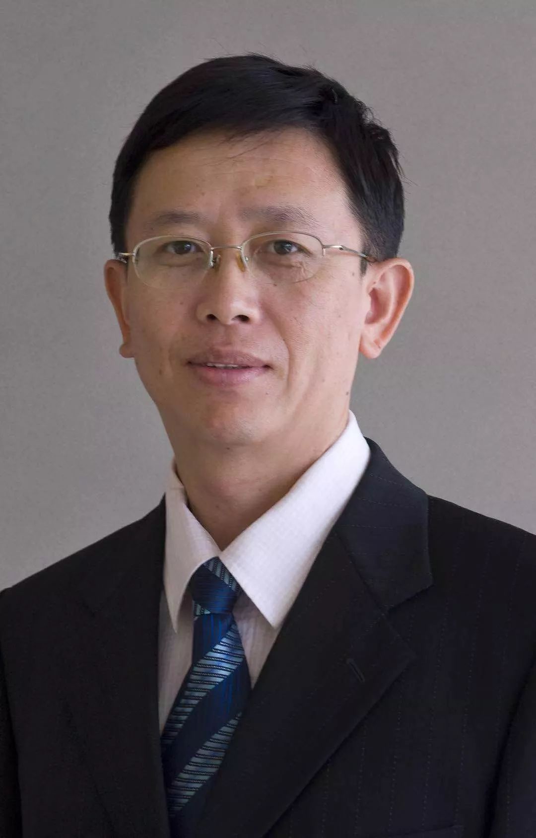 山东省千佛山医院外科李凯专家团队前来我院坐诊