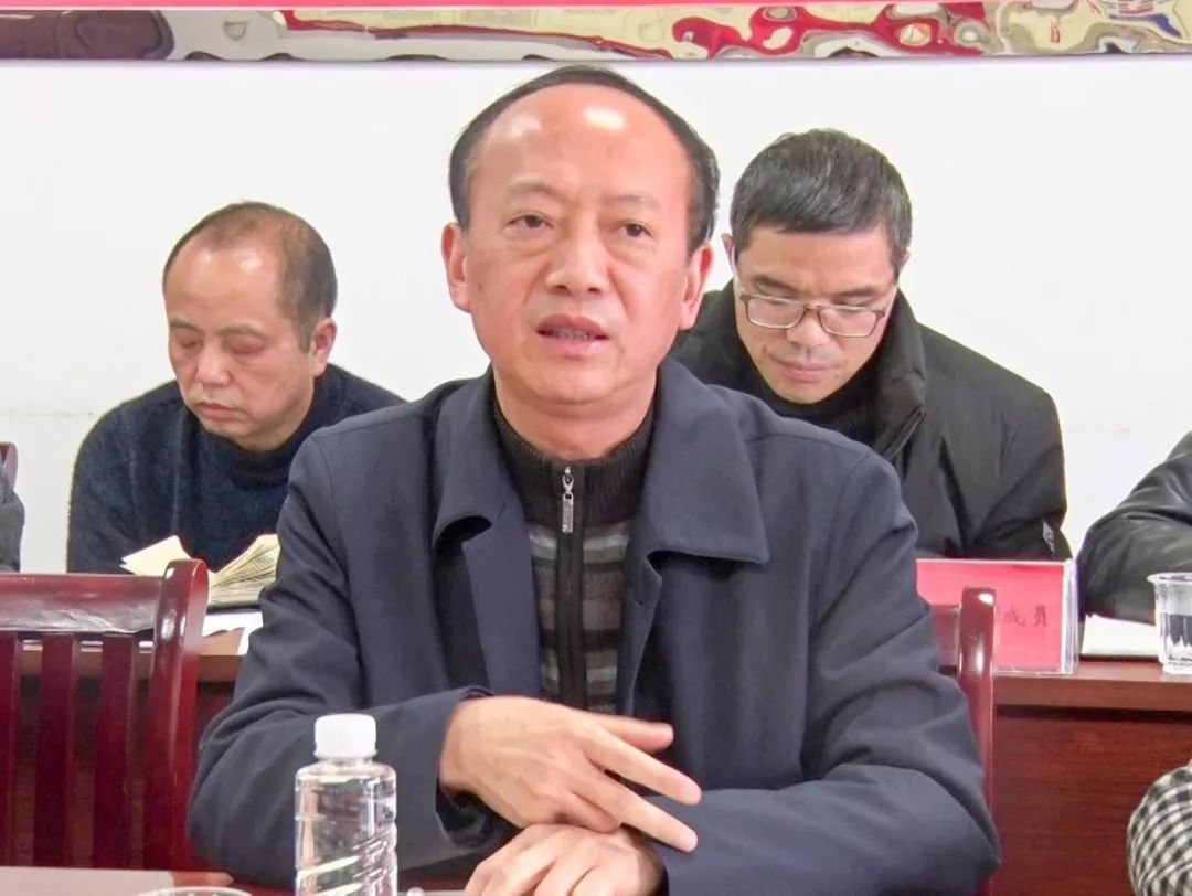 天柱县脱贫攻坚整县摘帽退出工作专题会议召开