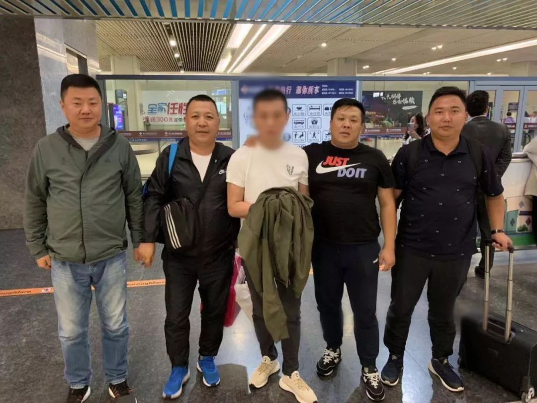 云剑行动刀剑出锋芒露城中公安云剑行动捷报