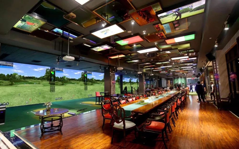 城市高尔夫健康娱乐生活新方式