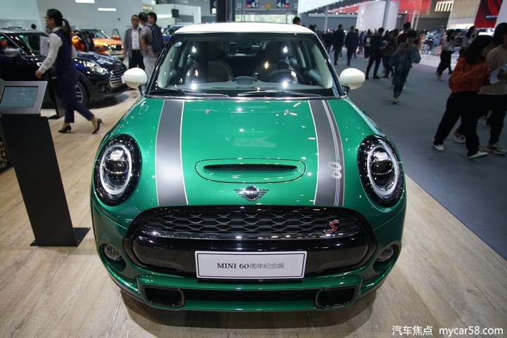 重新披上复古大衣minicoopers60周年纪念版是真好看