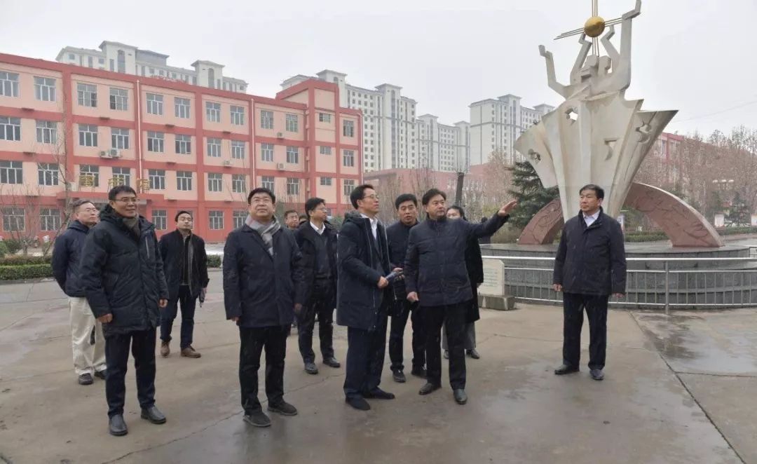 副处级秘书陈斯毅,三级调研员刘成庭等领导一行在赞皇县委书记冯立业