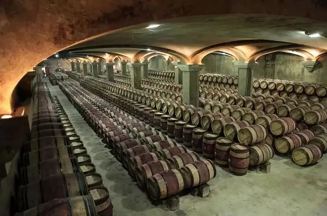 一篇文带你看法国葡萄酒到底怎么买(红葡萄酒篇)_酒庄
