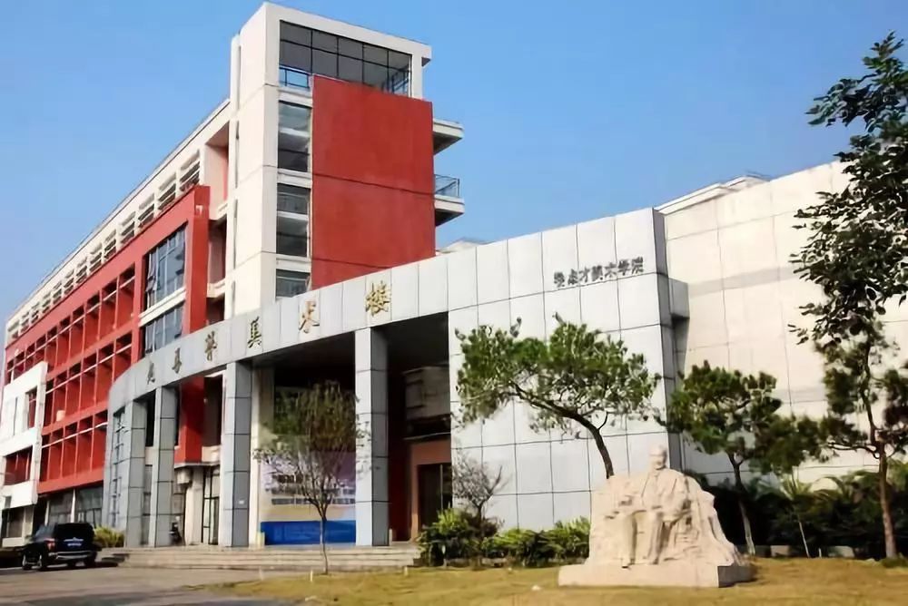 广东理工大学肇庆学院图片