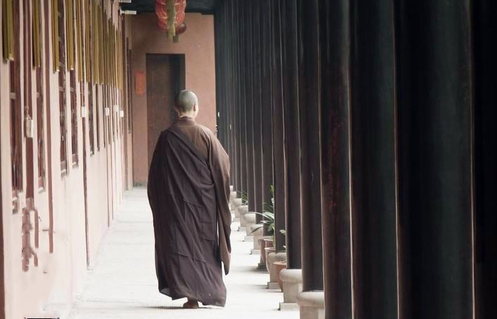 原创禅师打坐1000日无法开悟却因见小丑表演参透内心禅机