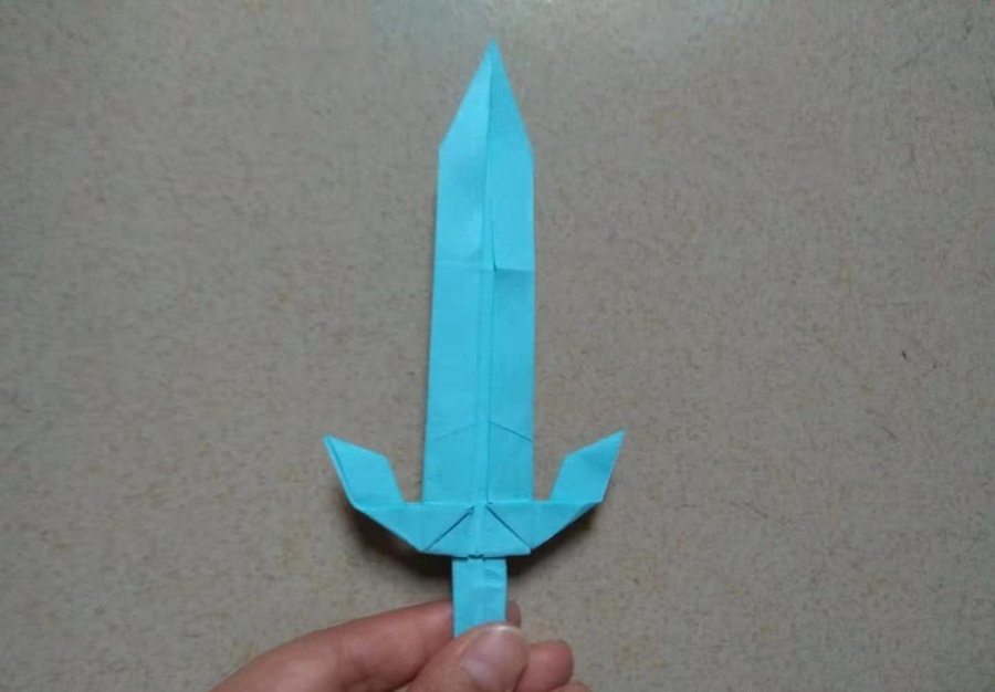 手工折纸diy用纸怎么折一把宝小朋友也能做的折纸玩具哦
