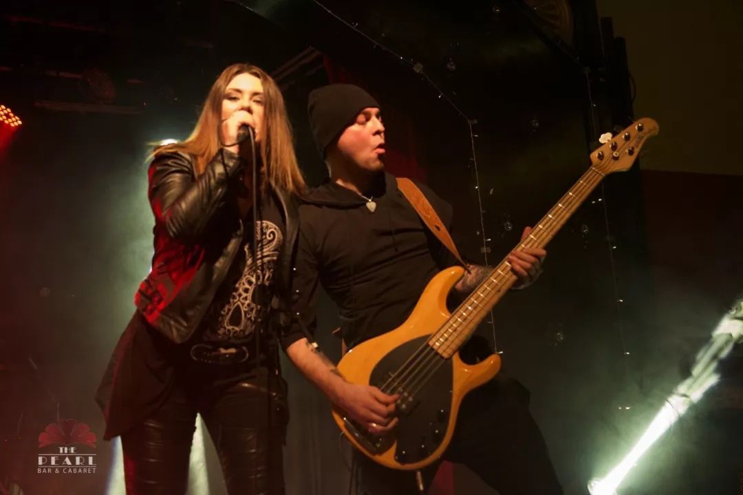 rmb 80/120 pre-sale/door salered stars倾情献唱whats on the