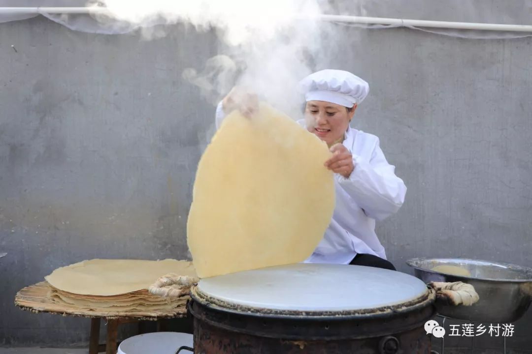 五莲庄户嫂烙的煎饼馋人买买买吃吃吃