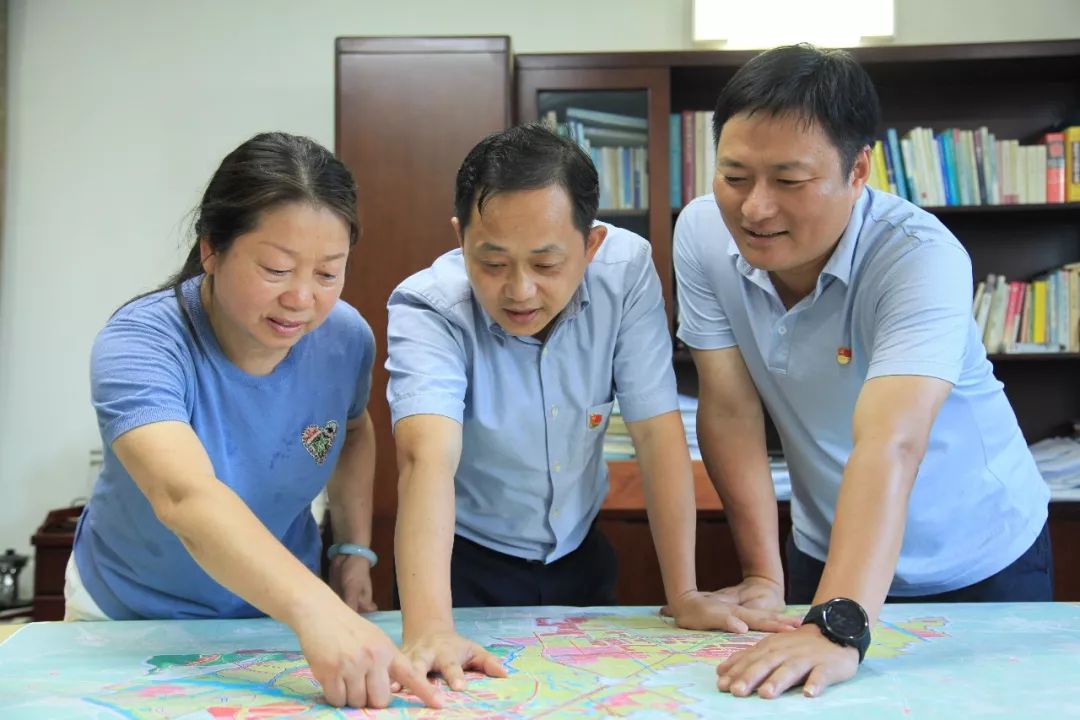 云龙镇党委书记洪峰上榜六争攻坚先锋榜铁军榜