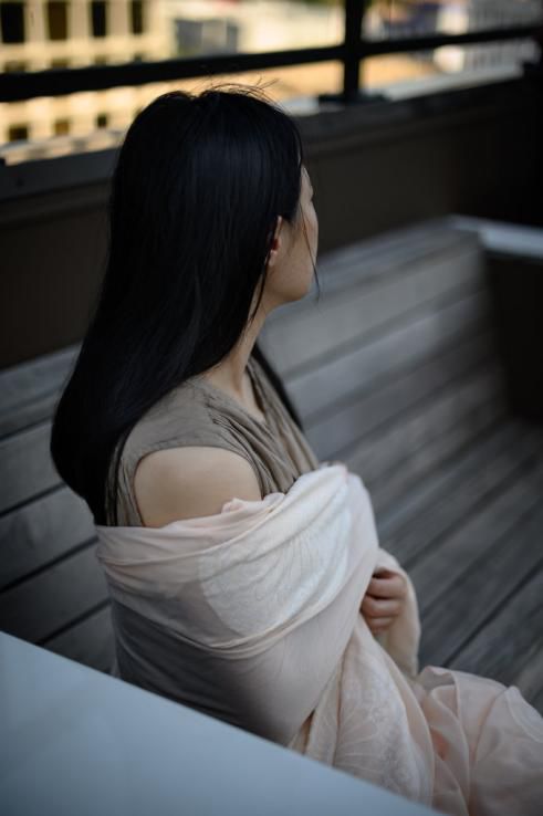 纪实|刘强东案女主首次露面采访:我挺佩服莱温斯基_刘静尧