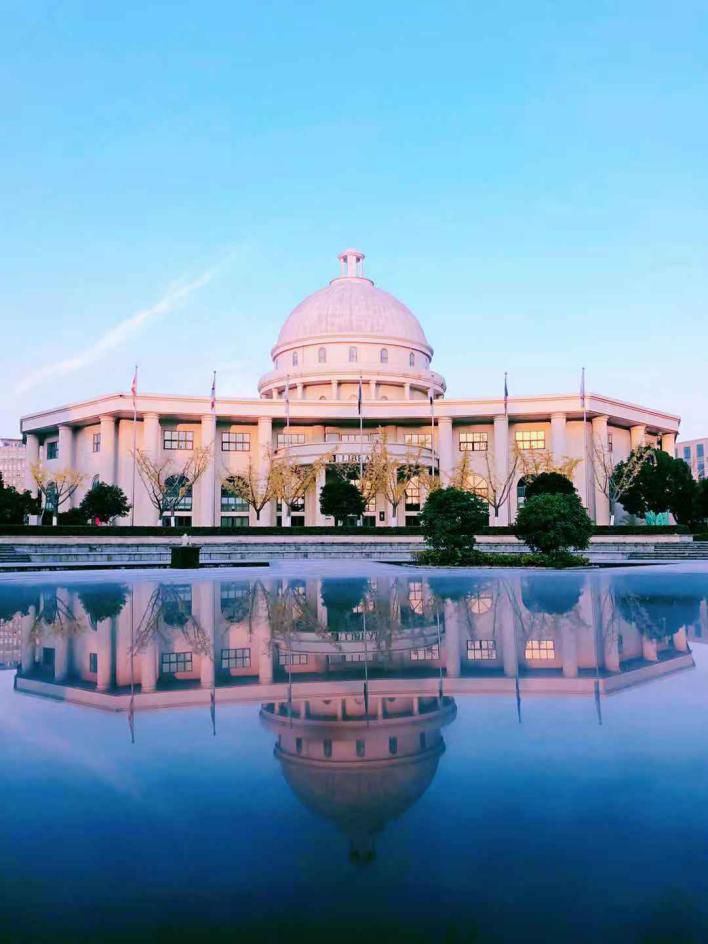 外出取经攻玉助推教师成长记我校德育团队赴宁波外事学校培训学习活动