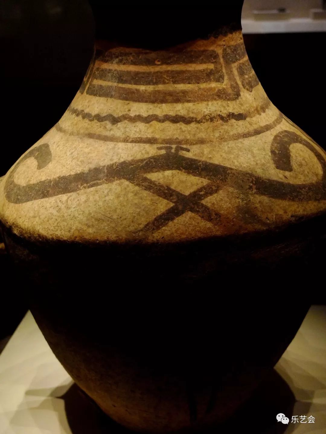 从仰韶文化人面彩陶盆到西汉彩绘龙虎纹陶壶:国家博物馆古陶选赏_展览