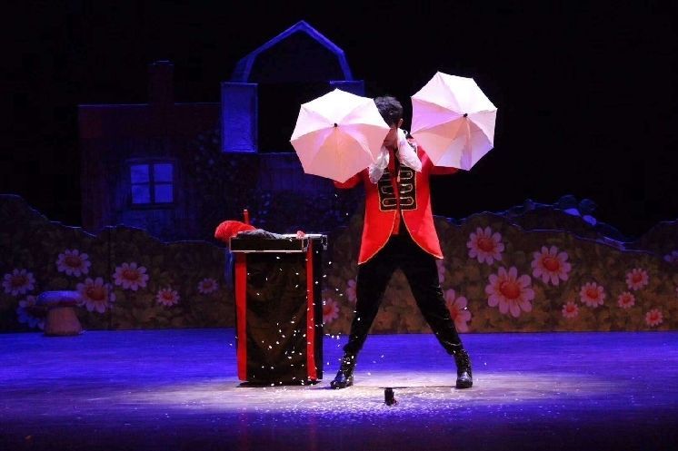 成都年会庆典舞台魔术表演