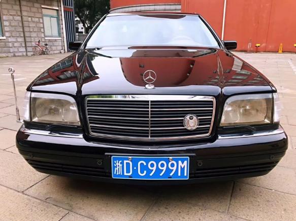 浙江遇到98年虎头奔s600国二绿标车主年过花甲却依然很有朝气