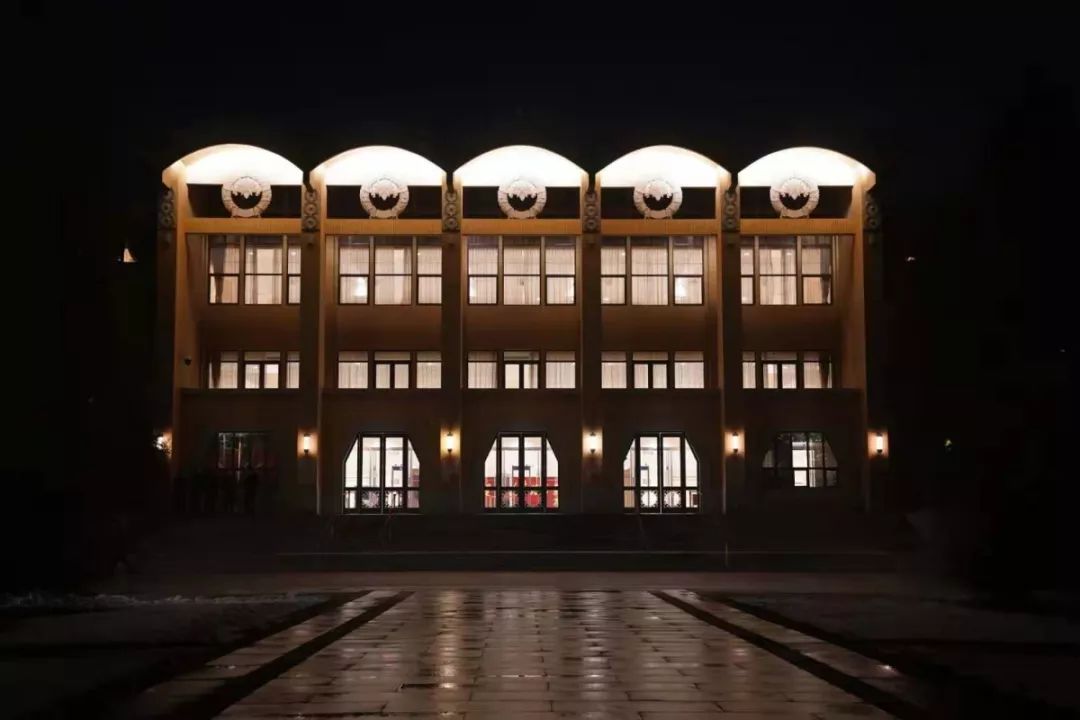 北校区礼堂中共中央党校 (国家行政学院)演出地点2019年12月16日 19