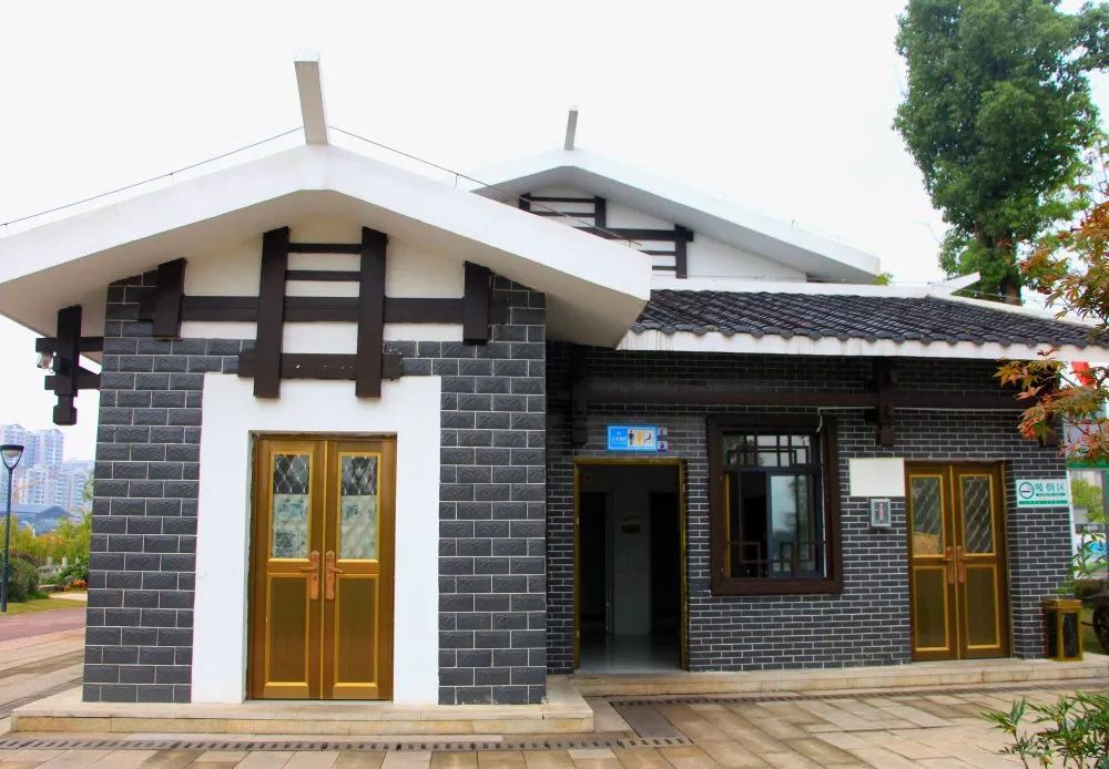 小厕所大民生张家界城区的24h公厕个个像景点