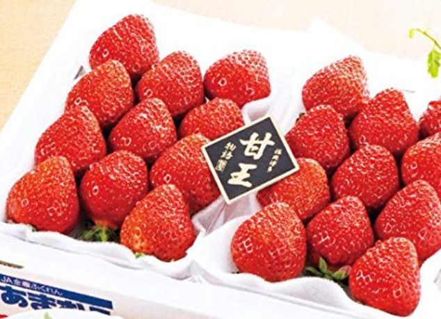 日本高级草莓的代表就是甘王,它也的确是又大又甜又香又好吃.