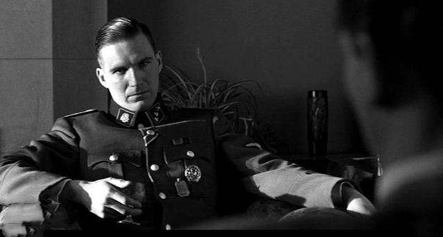 辛德勒名单里的军官竟然真实存在爱好就是在阳台狙杀囚犯