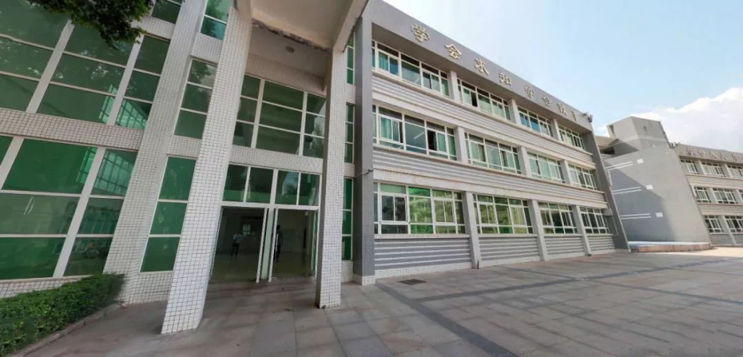 青春记忆崇雅实验学校