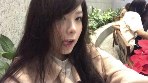 巴西女辅助直播表白jackeylove还说一定会来lpl网友爱了