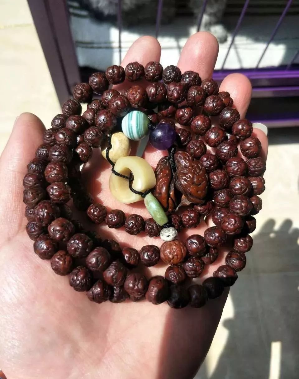 文玩丨且看文玩老手是怎么盘串儿,新手都中招!