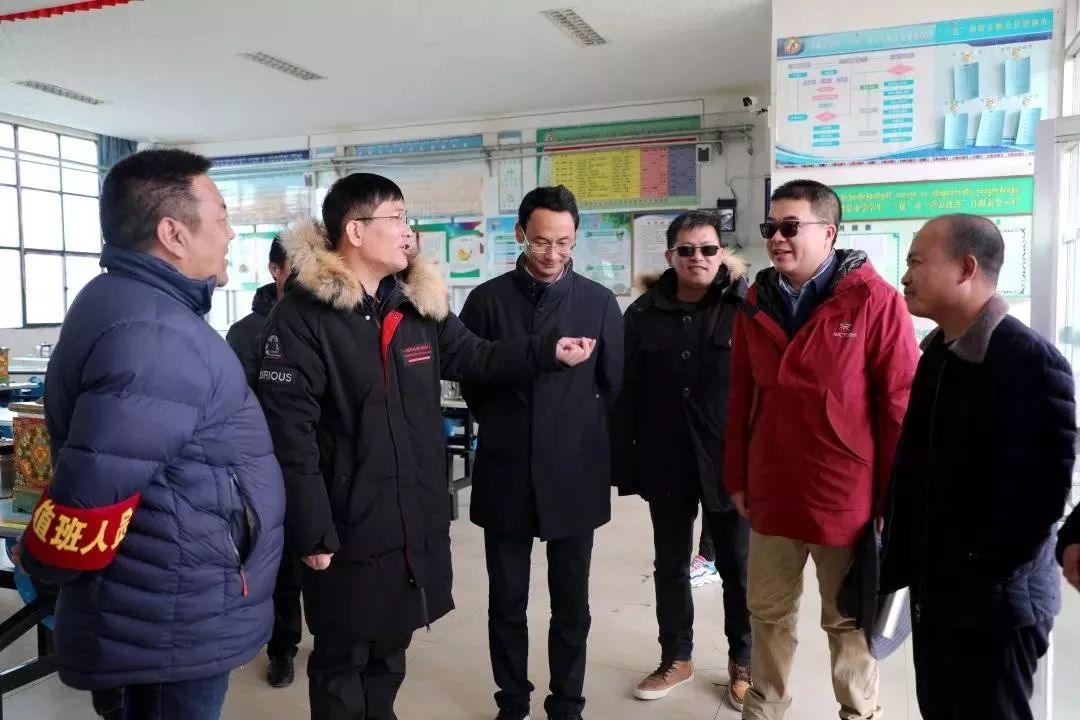 拉萨市委常委,常务副市长毛东军一行莅临当雄县调研指导教育工作