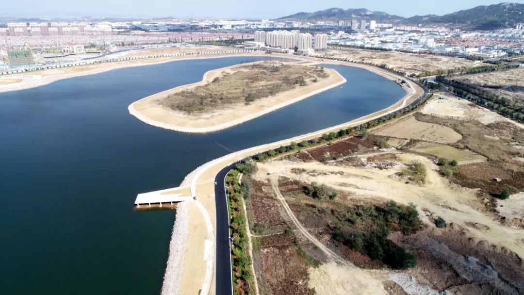 7亿元,建设凤凰湖公园及大鱼岛公园.