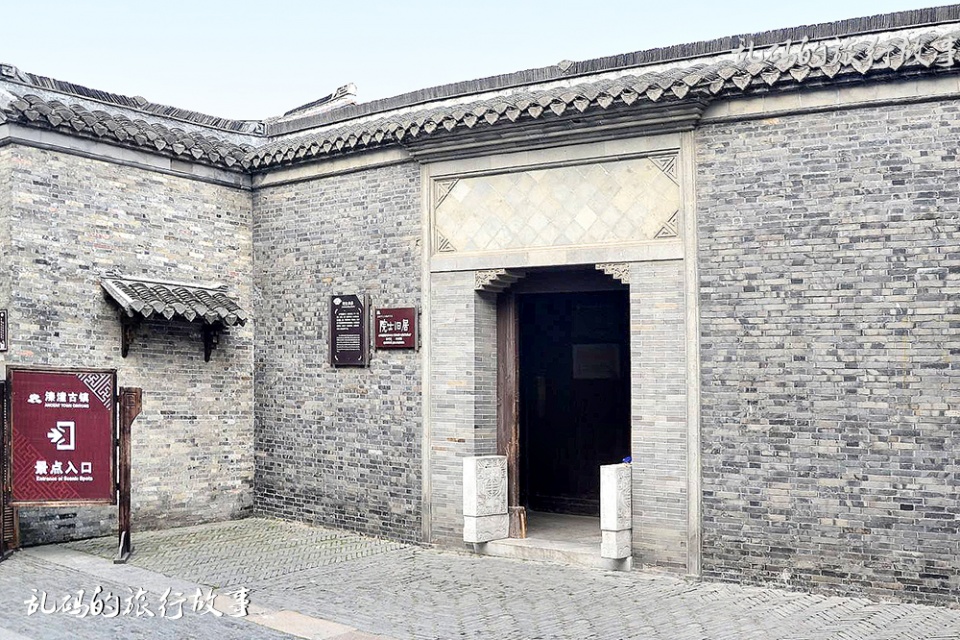 江苏最低调古镇栽种世界最大山茶一脚跨三市被誉苏中周庄