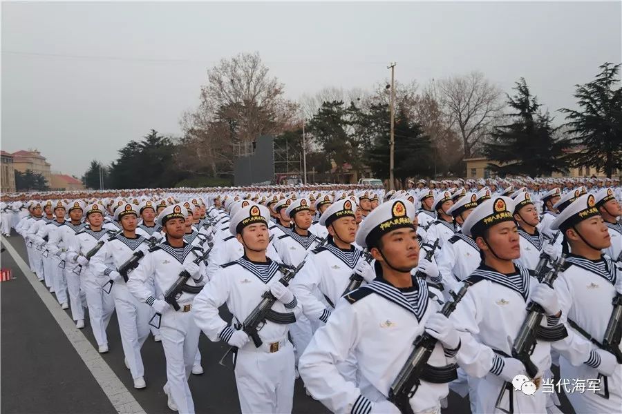 视频来了有网友留言问海苔哥今年的新兵是否还有阅兵上一周流亭基地
