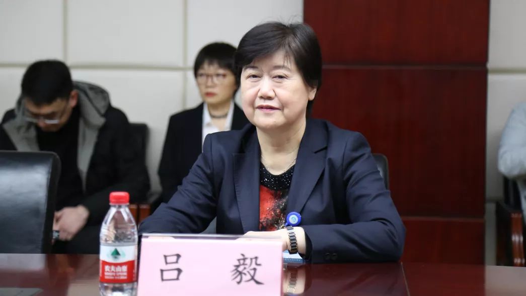 (郑州颐和医院纪委书记,执行院长邢海平致辞)召开首次会议)(郑州市