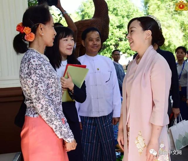 原创国务资政昂山素季和日本瑶子女王会面!缅甸网友:昂山素季又赢了