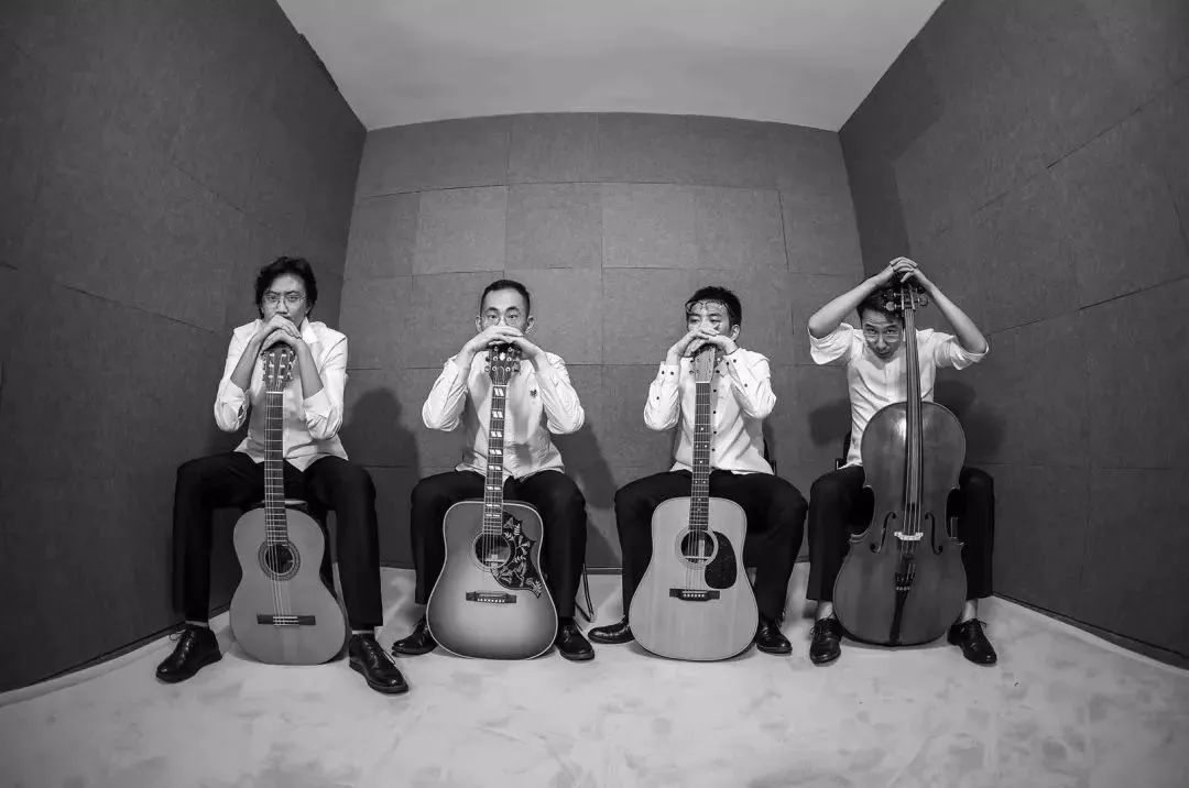 正经乐队成立于2019年,主要成员是王上,吴临风,六舅和吕宸.