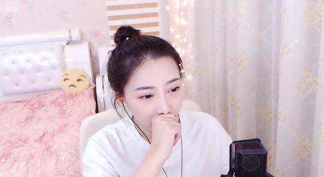 斗鱼满级主播千里求亲3天不到就分手女方扔下14w走人