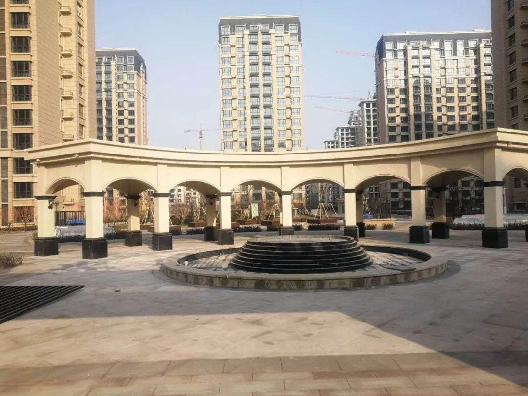 从天圣书香名邸的顺利交房到天圣阳光名邸的提早数月验收,再到天圣