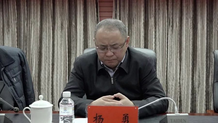 开发区党委召开理论学习中心组第13次集体学习暨统计业务培训会