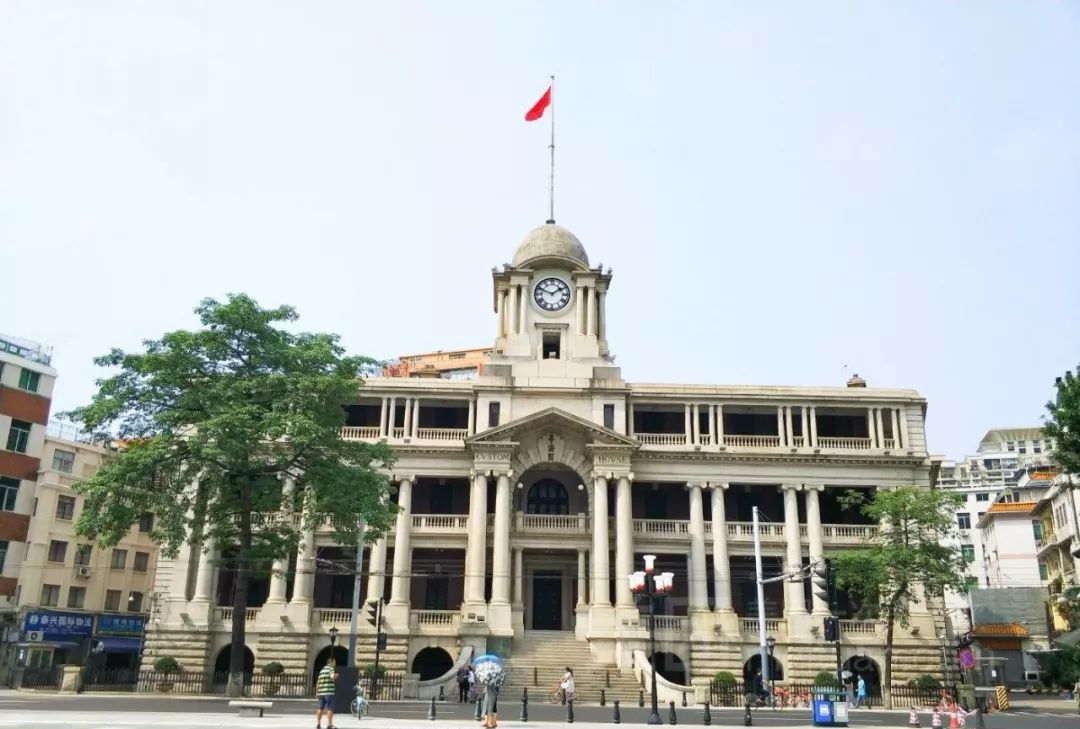 1916年建成的粤海关大楼,现为粤海关博物馆除了雄伟的钟楼,近代海关