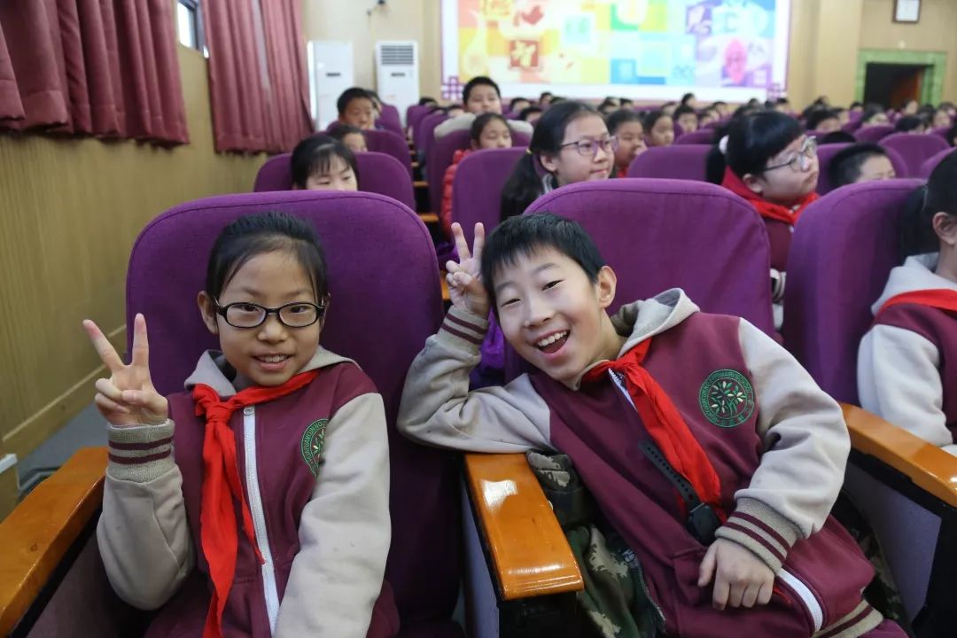 礼赞新中国共创新生活科普资源走进北京市海淀区花园村第二小学